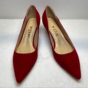 Low Kitten Heel Pointed Toe Soft Suede Dress Shoes